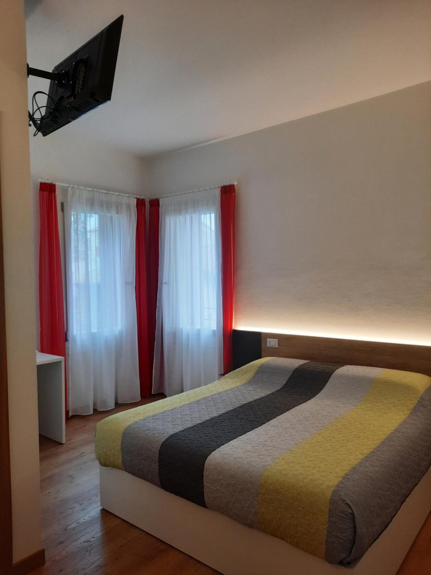Villasveva Sernaglia della Battaglia Extérieur photo